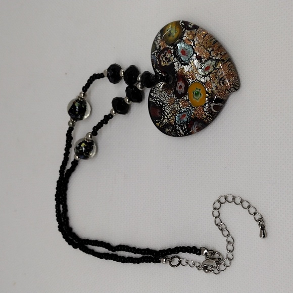 Glass Heart and Bead Necklace - Picture 4 of 9